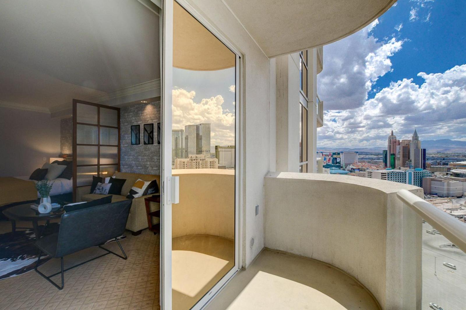 Premium Suite Mgm Signature High Flr Balcony Strip View Лас-Вегас Екстер'єр фото